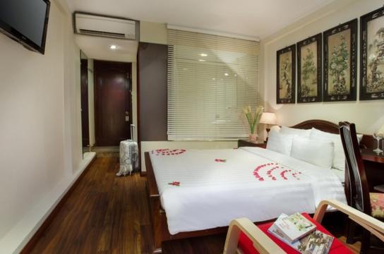Viet Hotel & Travel Hanoj Exteriér fotografie